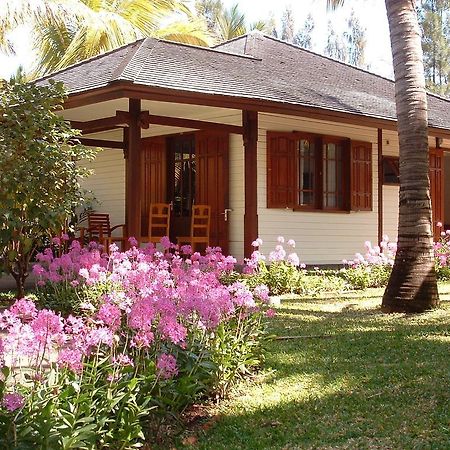 Le Domaine Des Pierres Hotel Сен-Пиер Екстериор снимка