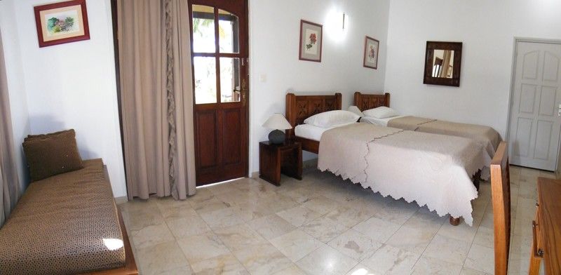Le Domaine Des Pierres Hotel Сен-Пиер Екстериор снимка